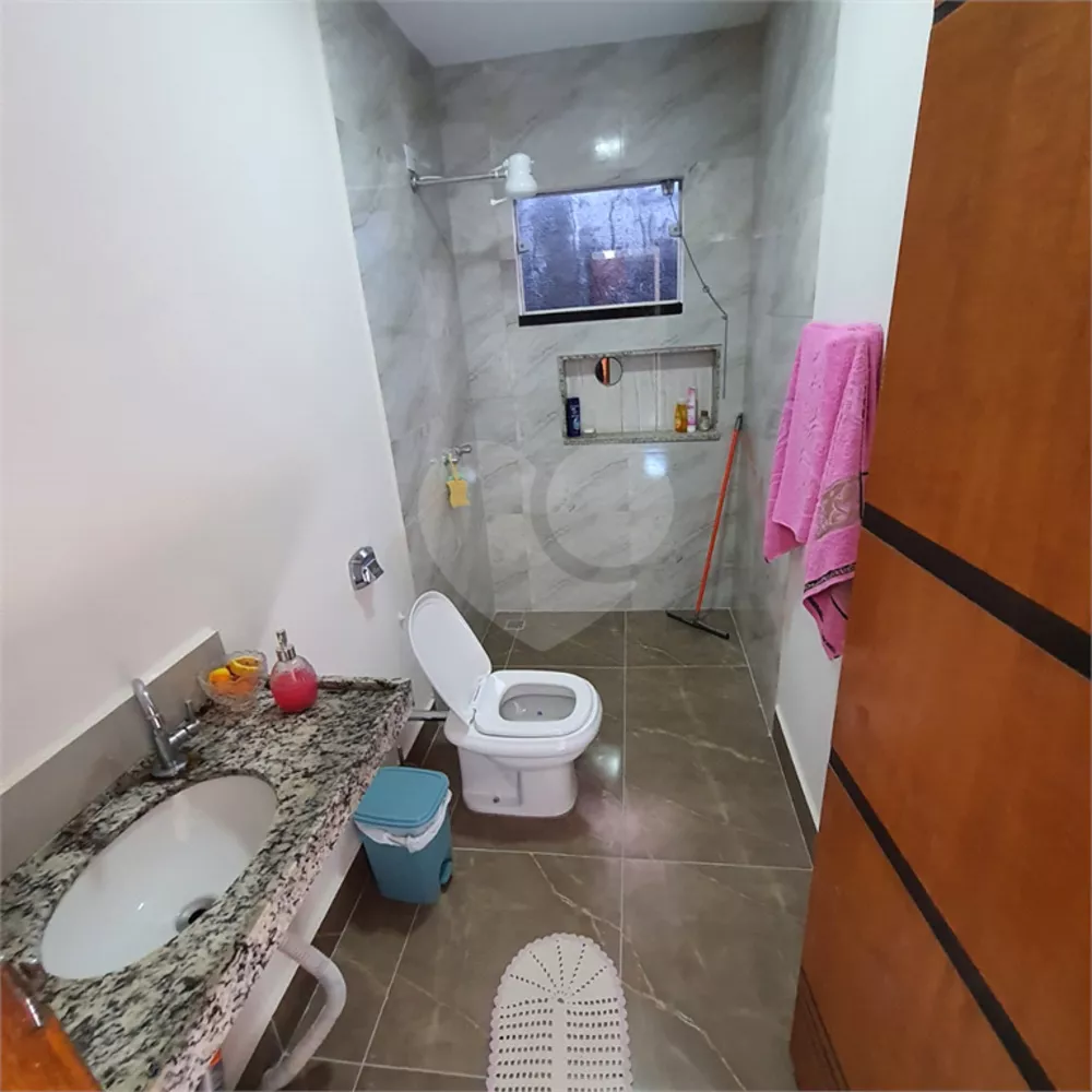 Casa à venda com 2 quartos, 100m² - Foto 13