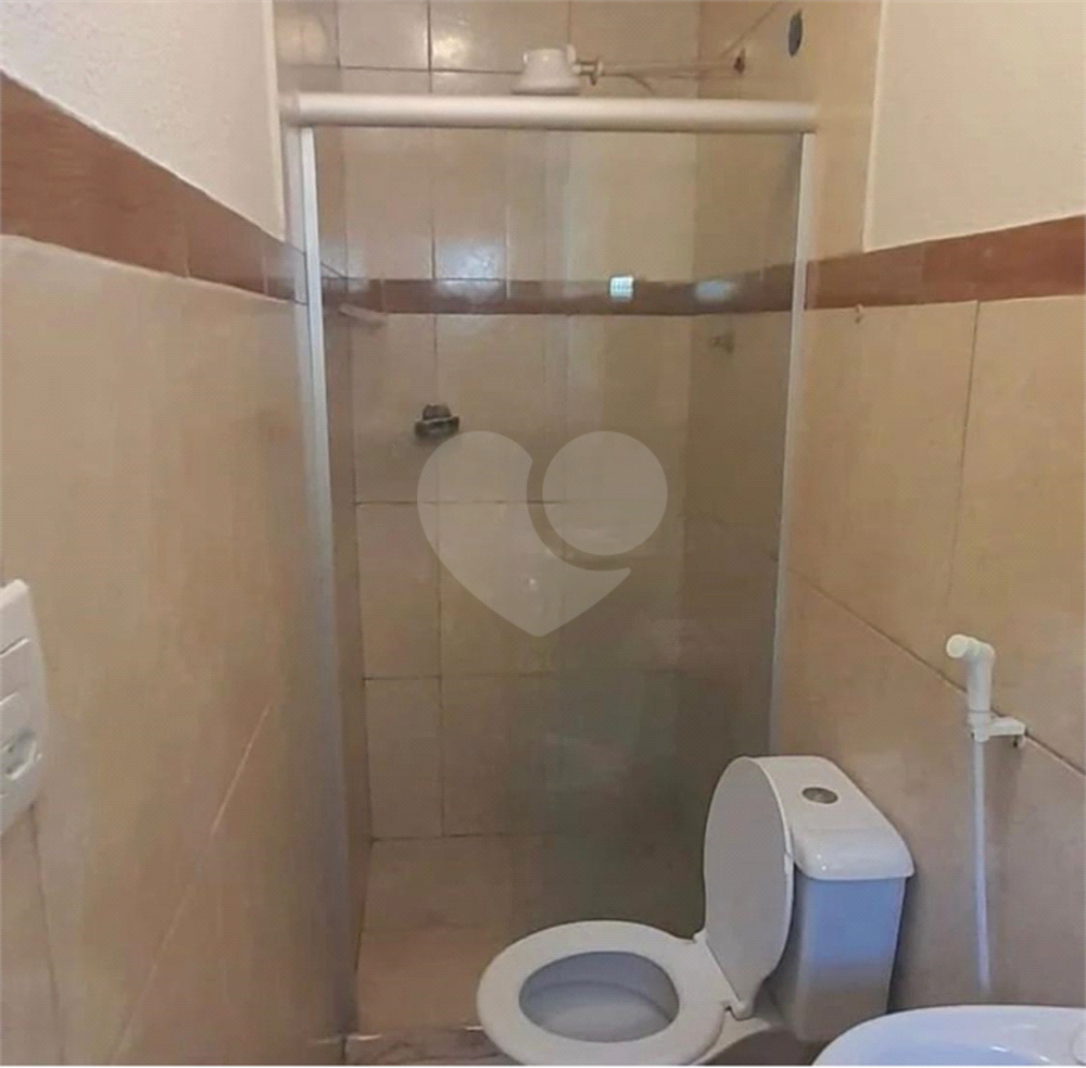 Casa à venda com 3 quartos, 241m² - Foto 8