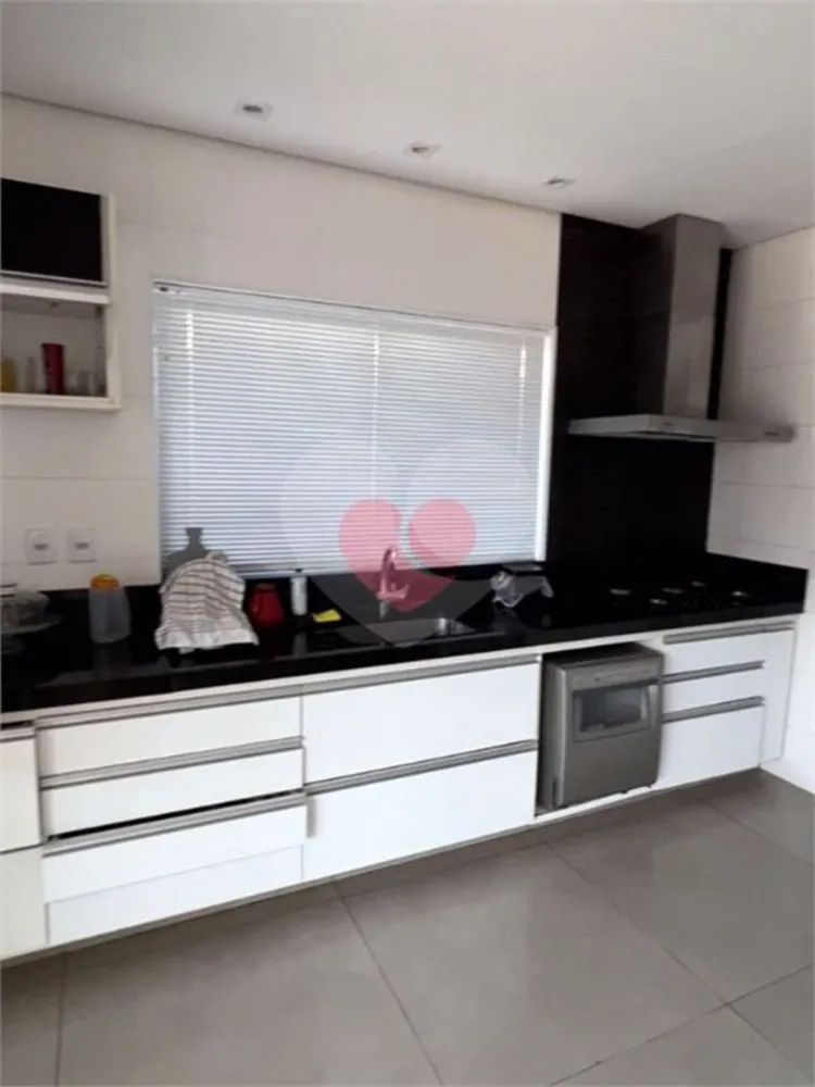 Sobrado, 3 quartos, 300 m² - Foto 1