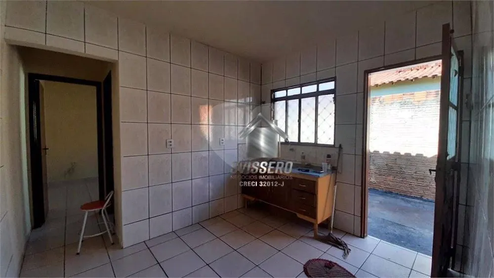 Casa, 2 quartos, 70 m² - Foto 1