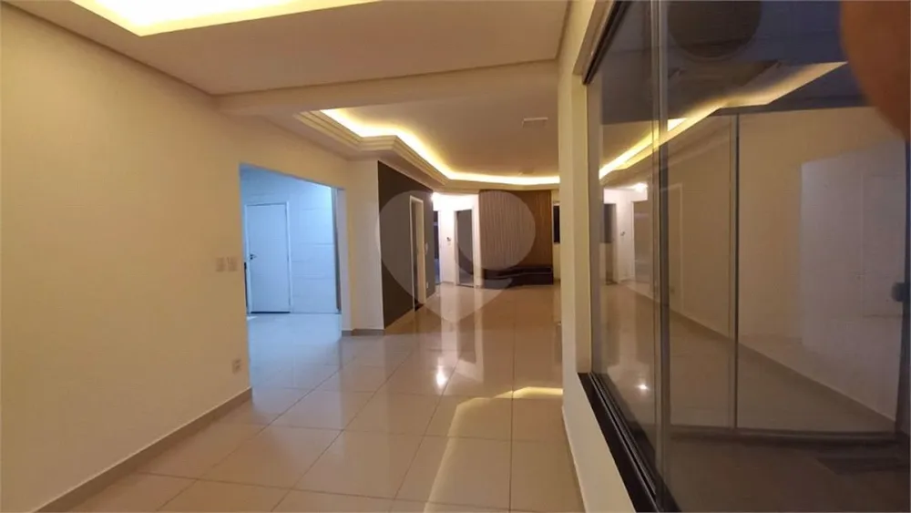 Casa, 3 quartos, 250 m² - Foto 3
