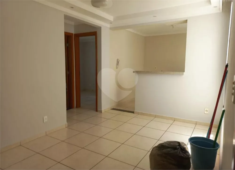 Apartamento à venda com 2 quartos, 45m² - Foto 5