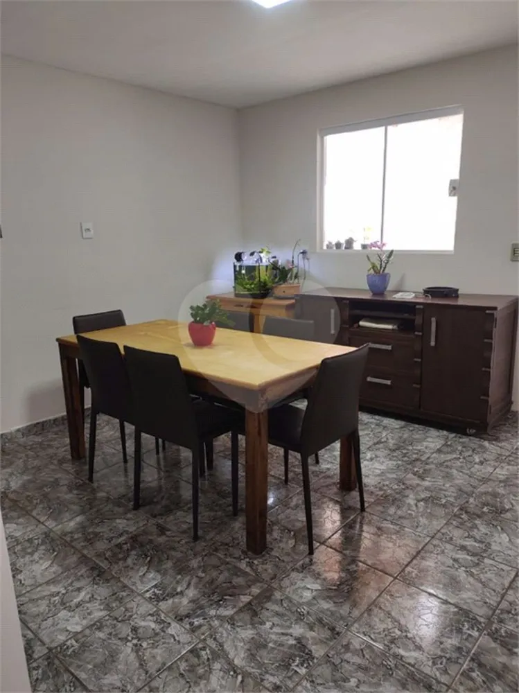 Casa, 3 quartos, 180 m² - Foto 2