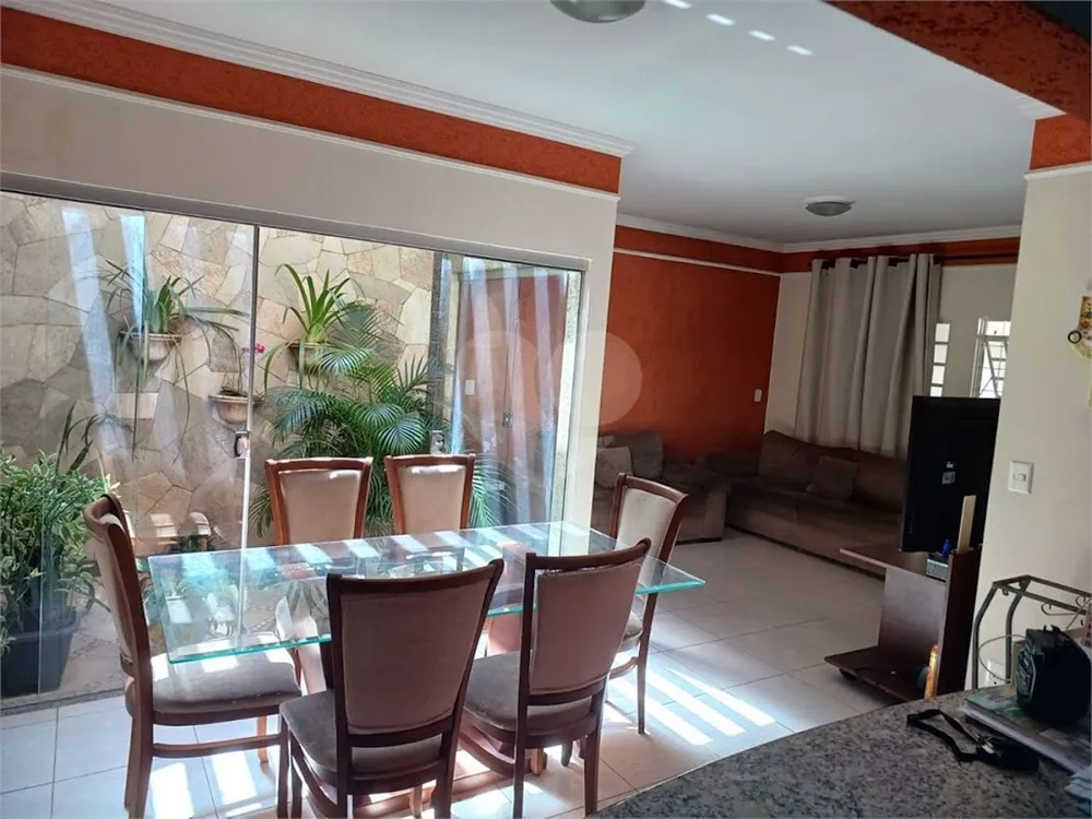 Casa, 3 quartos, 151 m² - Foto 11