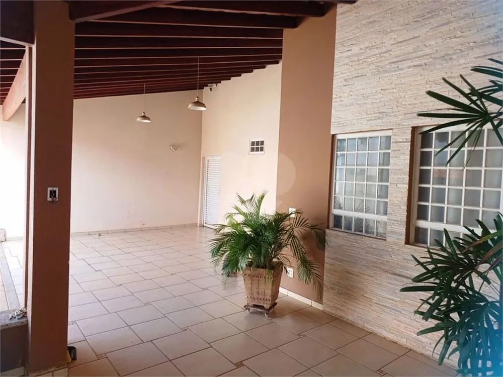 Casa, 3 quartos, 151 m² - Foto 2