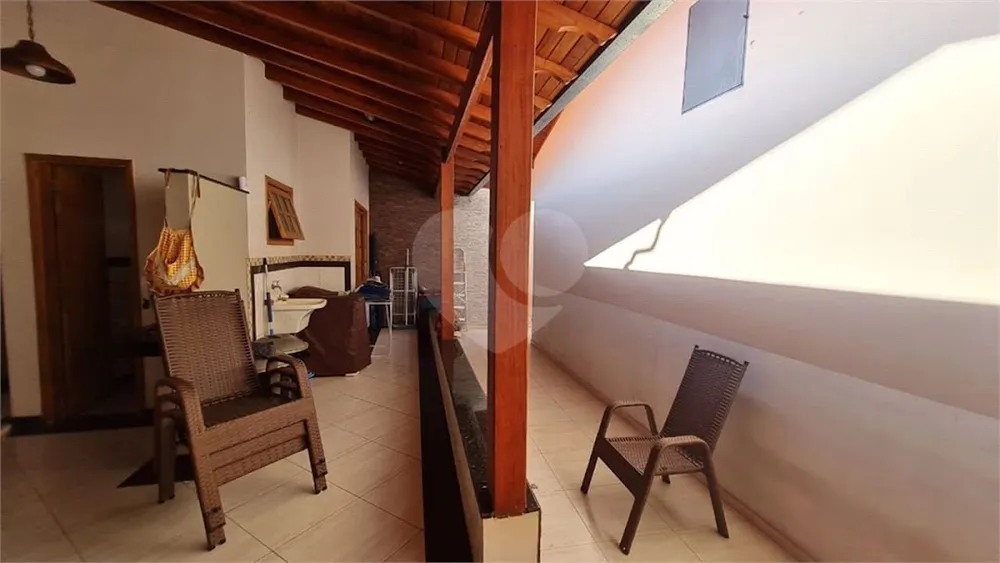 Casa, 3 quartos, 210 m² - Foto 6