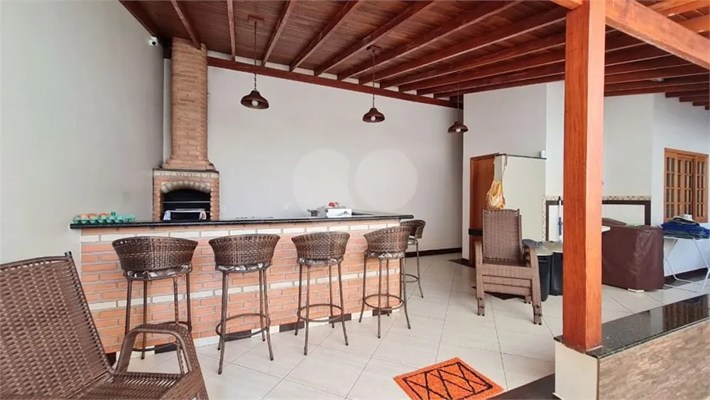 Casa, 3 quartos, 210 m² - Foto 1