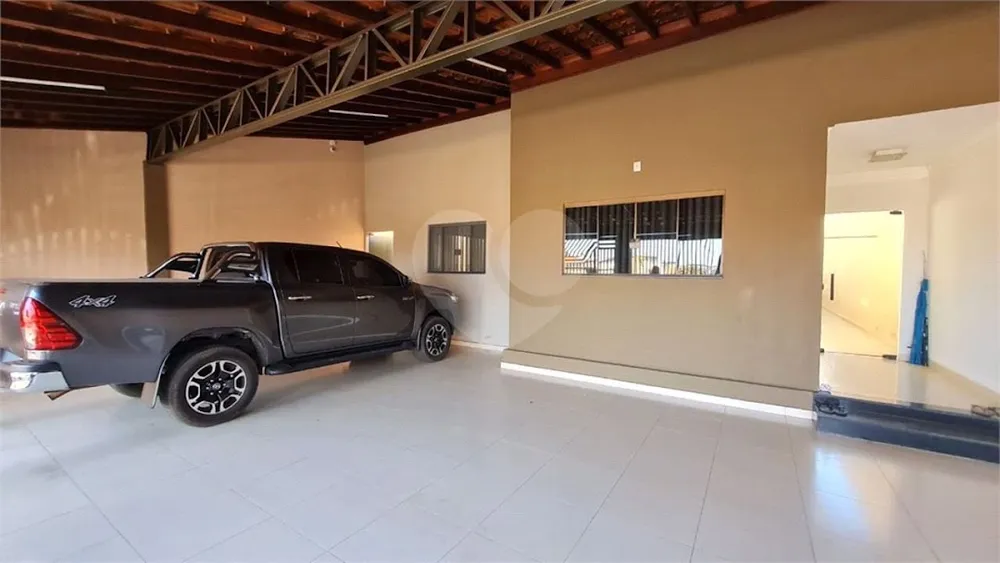 Casa, 3 quartos, 210 m² - Foto 3