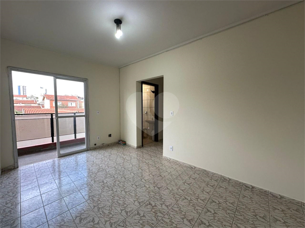 Apartamento para alugar com 2 quartos, 64m² - Foto 4