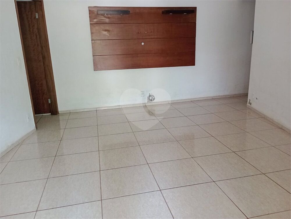 Chácara à venda com 2 quartos, 230m² - Foto 19