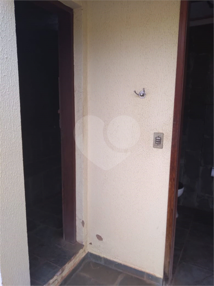 Casa à venda com 3 quartos, 252m² - Foto 22