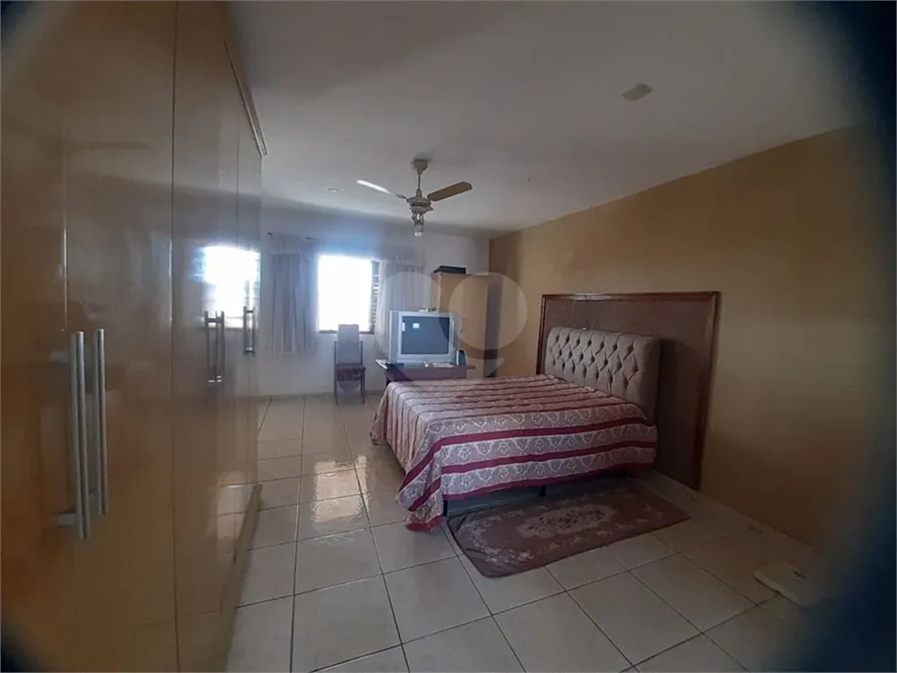 Casa, 4 quartos, 273 m² - Foto 11