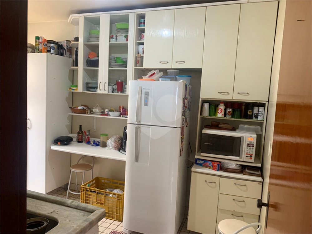 Apartamento à venda com 3 quartos, 70m² - Foto 1