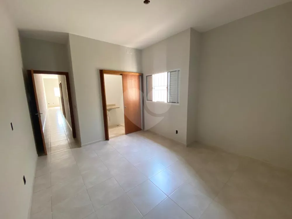 Casa à venda com 2 quartos, 70m² - Foto 15