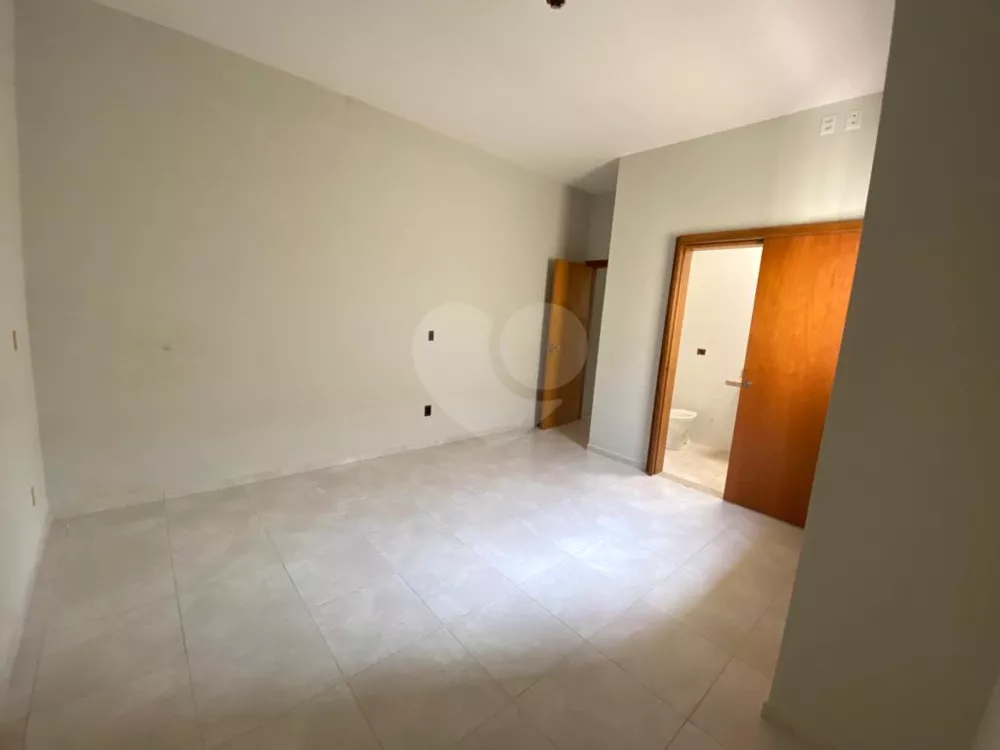 Casa à venda com 2 quartos, 70m² - Foto 16