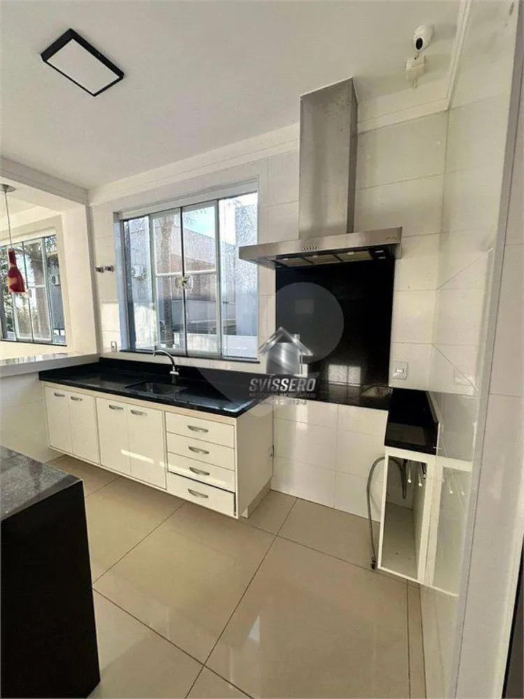 Casa, 3 quartos, 320 m² - Foto 3