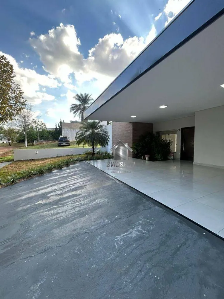 Casa, 3 quartos, 220 m² - Foto 1