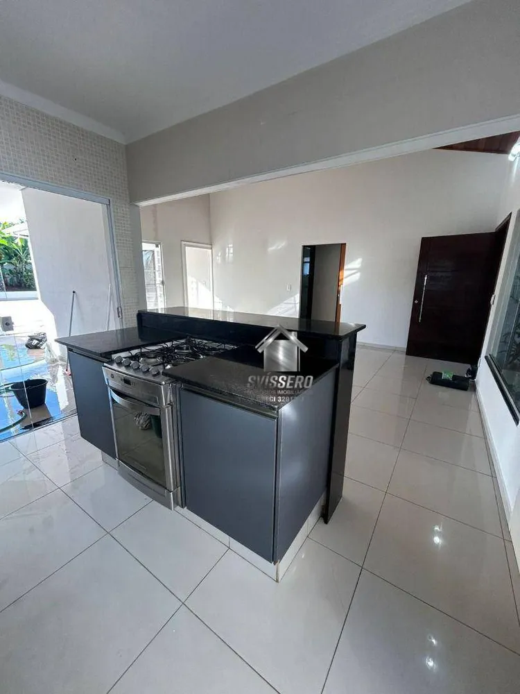 Casa, 3 quartos, 220 m² - Foto 8