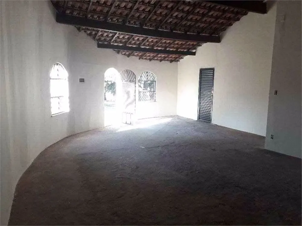 Casa, 3 quartos, 196 m² - Foto 1