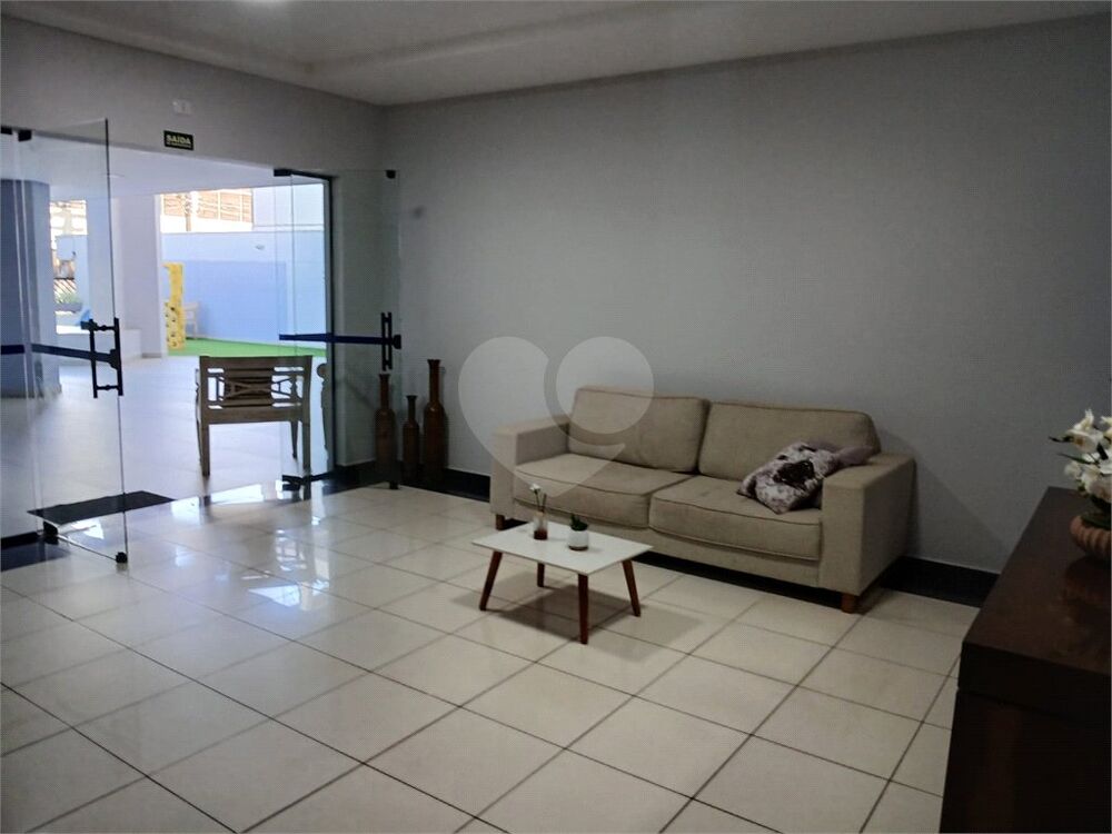 Apartamento para alugar com 2 quartos, 63m² - Foto 6
