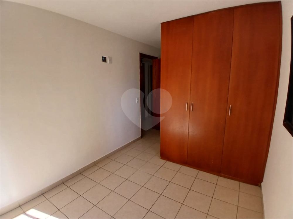 Apartamento para alugar com 2 quartos, 63m² - Foto 20