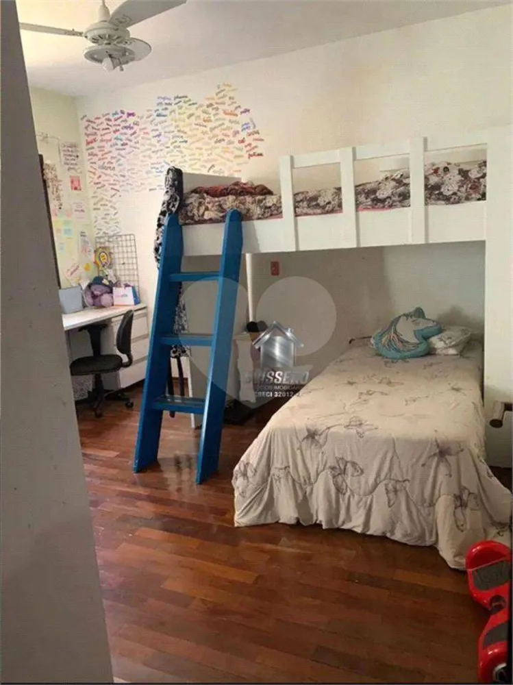 Casa, 3 quartos, 230 m² - Foto 1