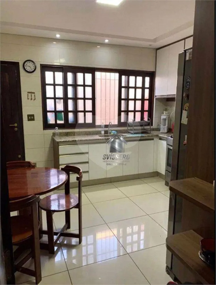 Casa, 3 quartos, 230 m² - Foto 6