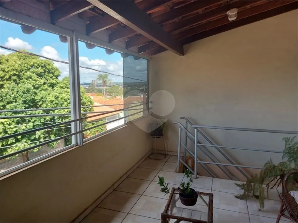Casa, 3 quartos, 213 m² - Foto 9
