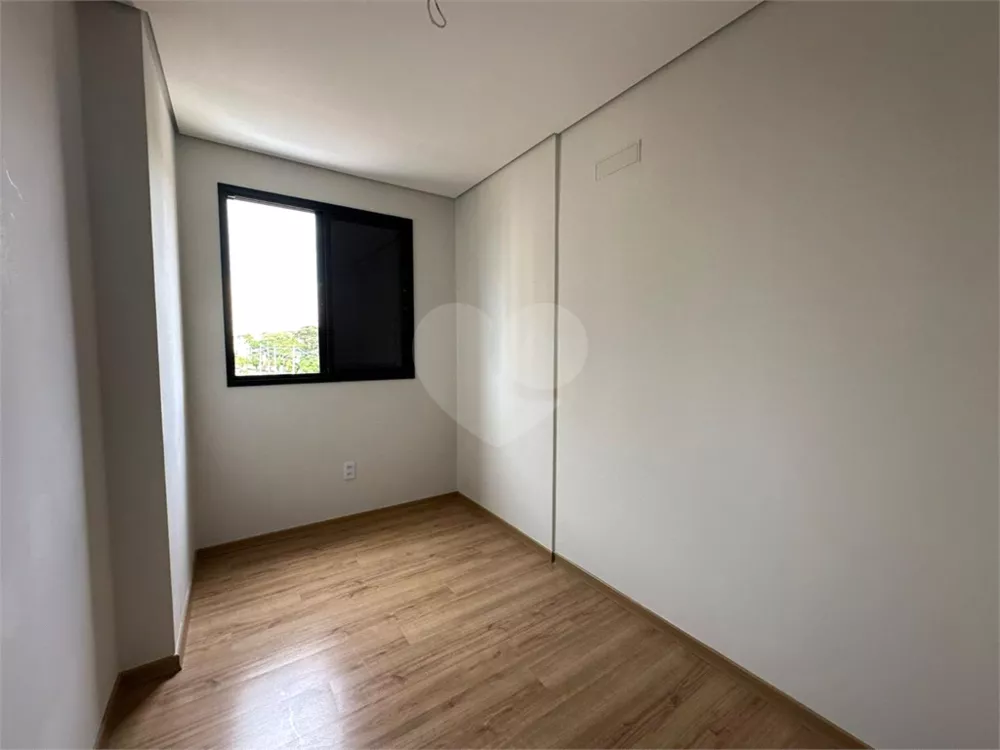 Apartamento à venda com 3 quartos, 70m² - Foto 5