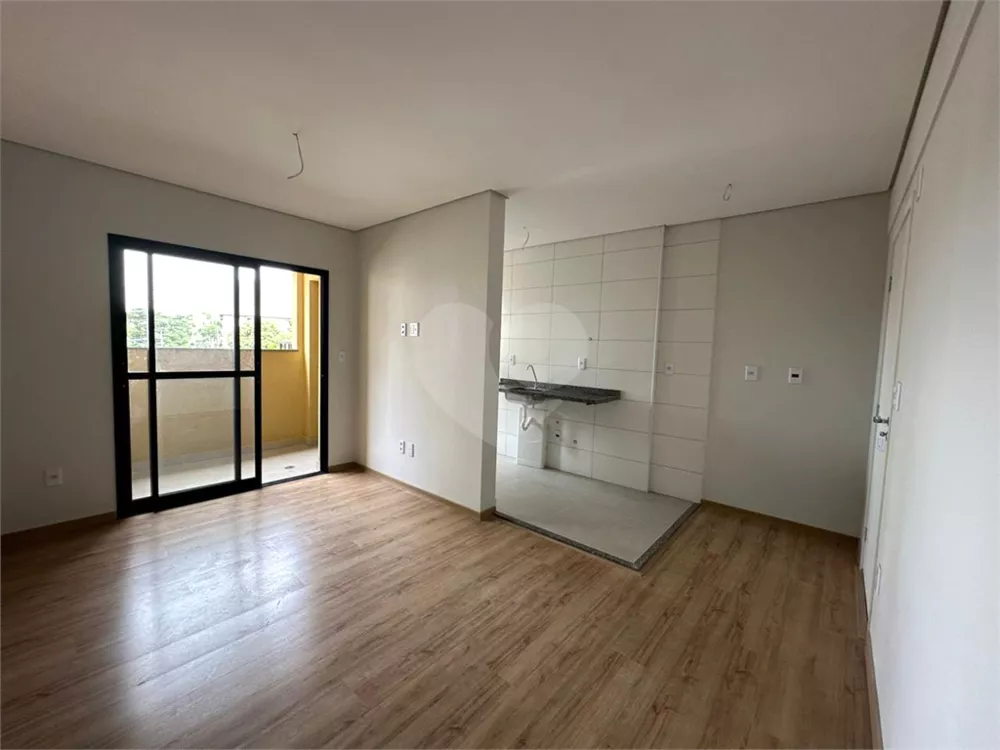 Apartamento à venda com 3 quartos, 70m² - Foto 17