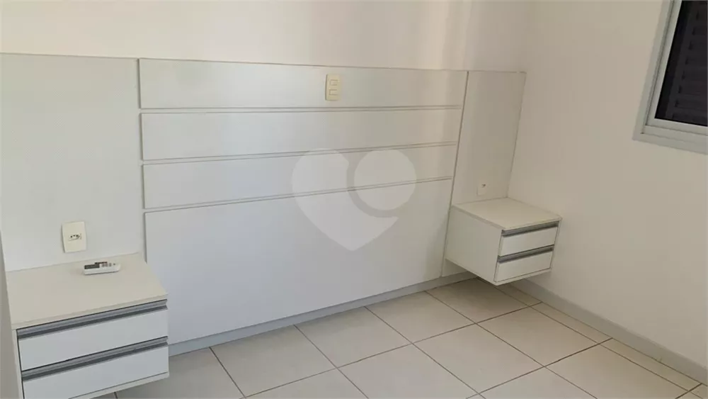 Apartamento à venda com 3 quartos, 85m² - Foto 29