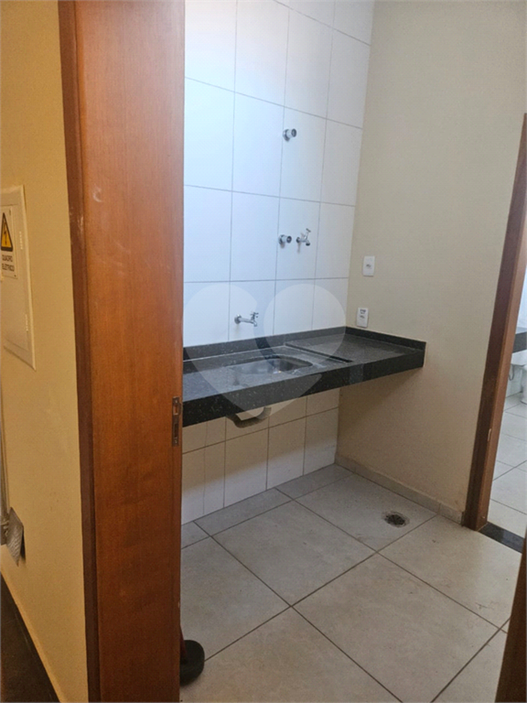 Depósito-Galpão-Armazém à venda e aluguel, 400m² - Foto 4