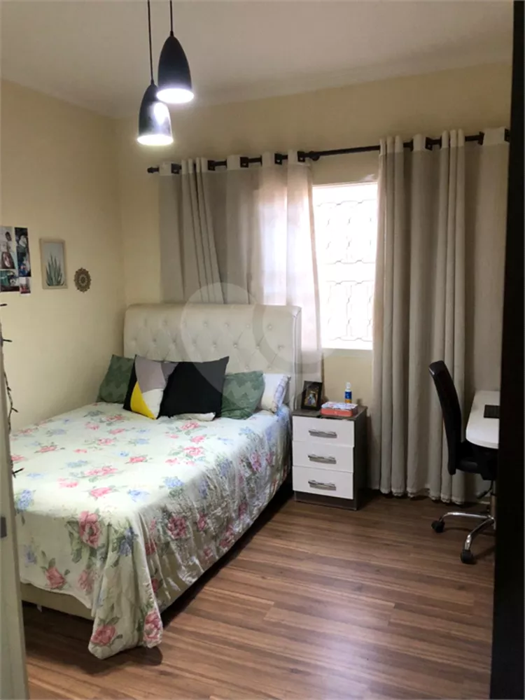 Casa à venda com 3 quartos, 140m² - Foto 11