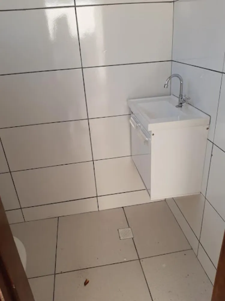 Casa, 2 quartos, 180 m² - Foto 1