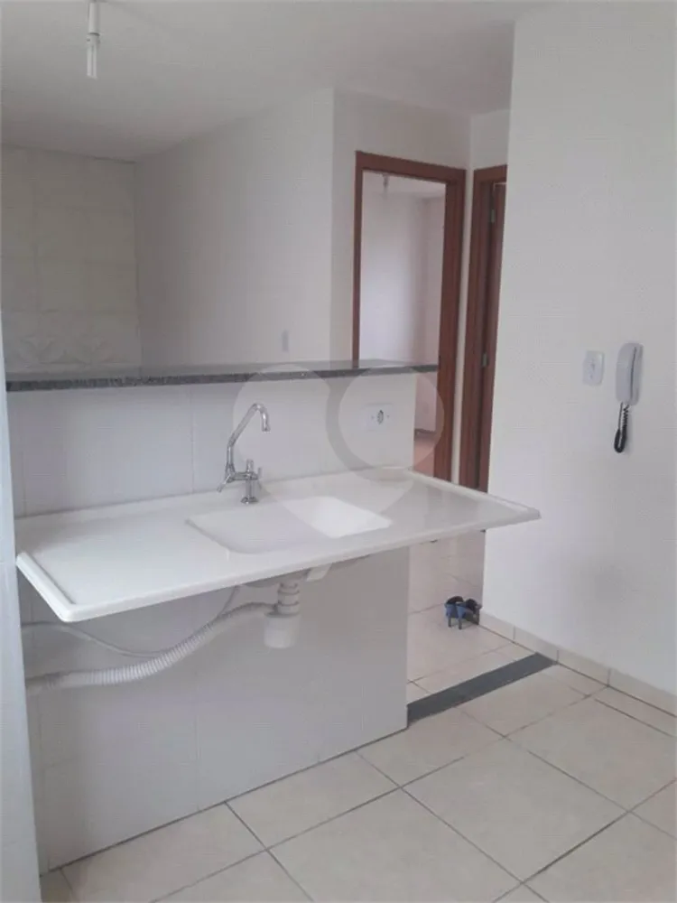 Apartamento, 2 quartos, 39 m² - Foto 2