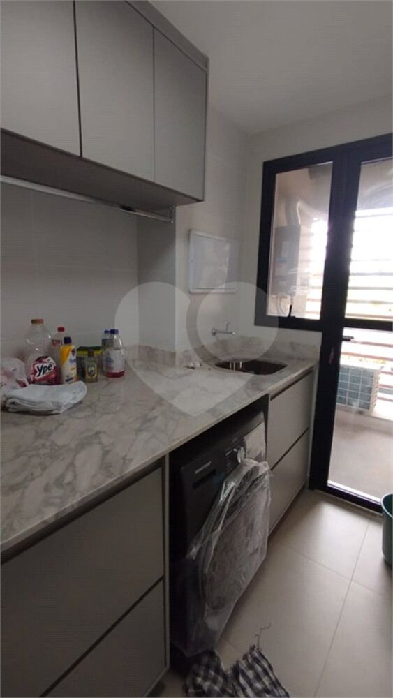 Apartamento para alugar com 3 quartos, 127m² - Foto 5