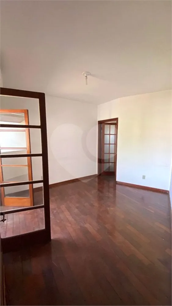 Casa, 5 quartos, 174 m² - Foto 2