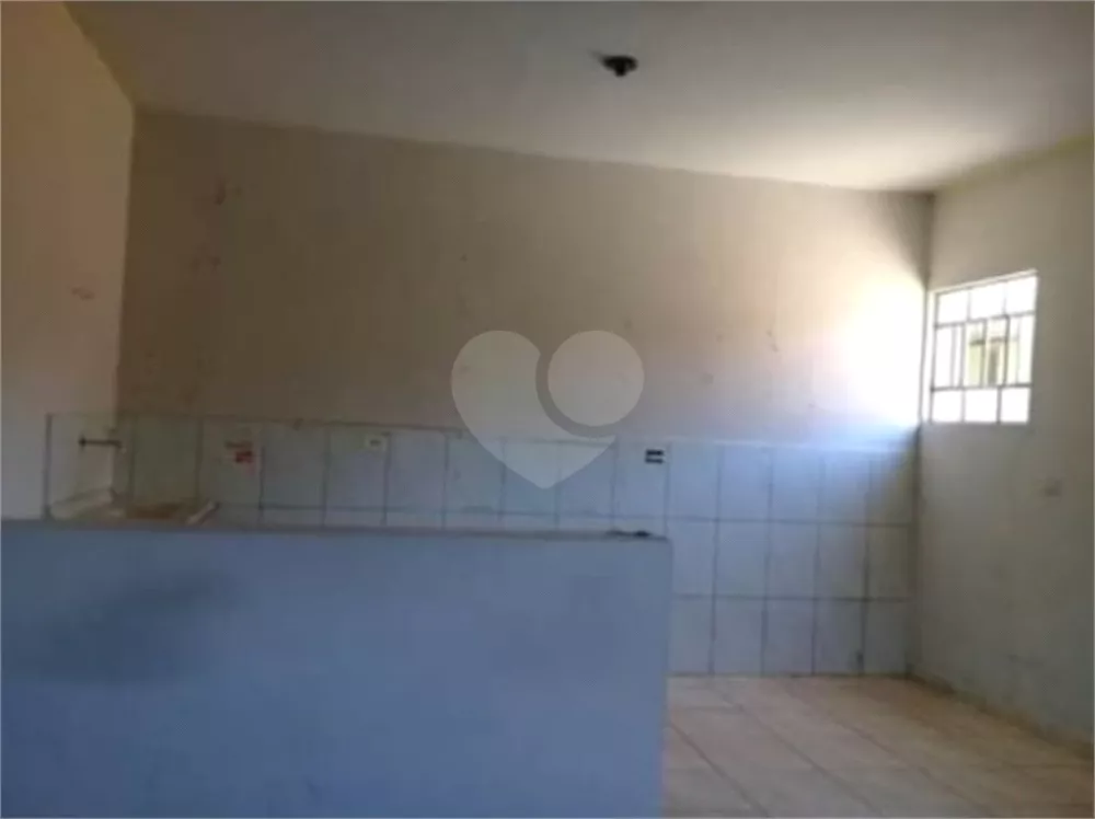 Casa à venda com 2 quartos, 195m² - Foto 10