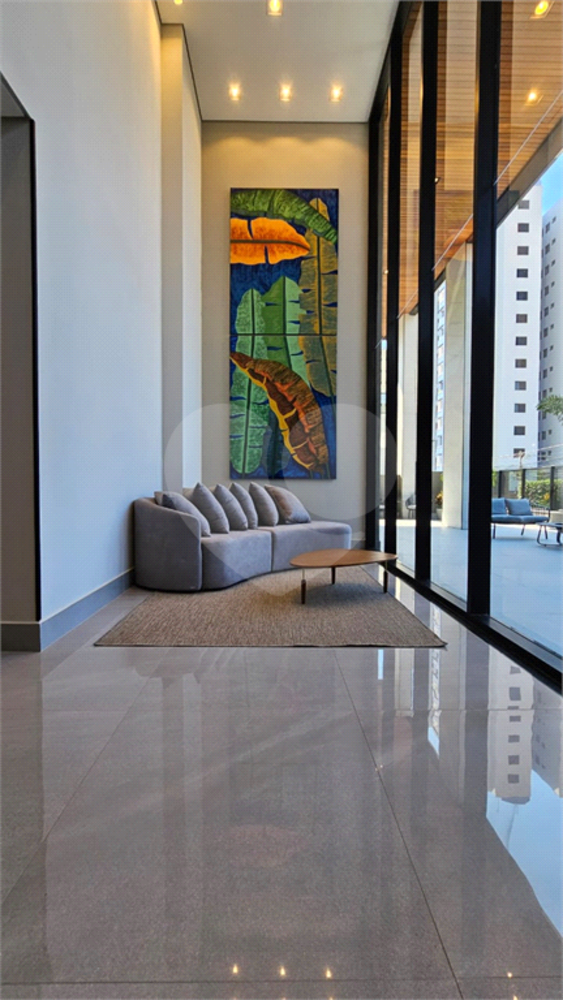 Apartamento à venda e aluguel com 3 quartos, 103m² - Foto 2
