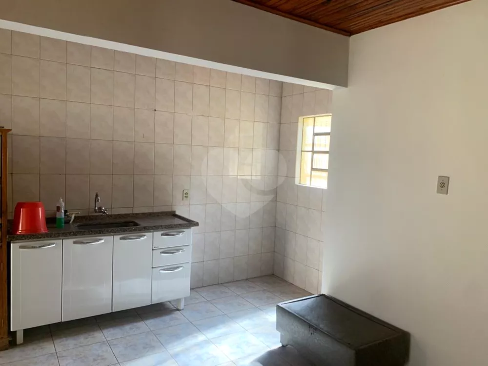 Casa à venda com 2 quartos, 125m² - Foto 3