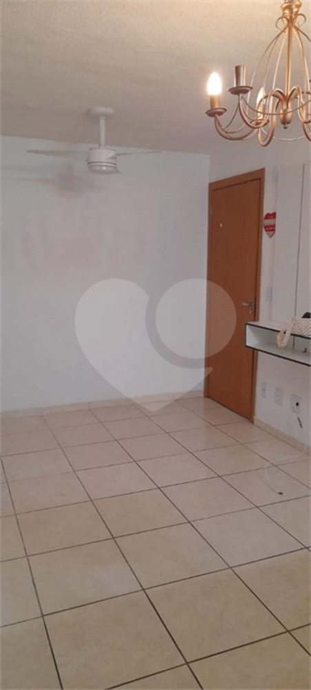 Apartamento à venda com 2 quartos, 41m² - Foto 3