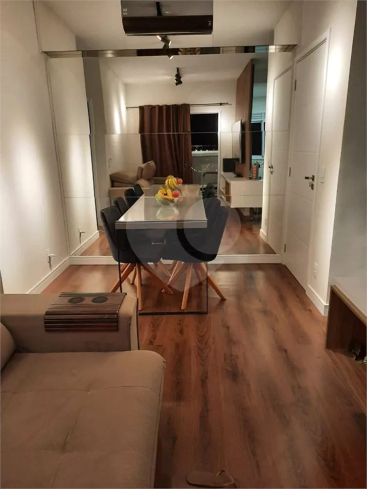 Apartamento à venda com 2 quartos, 56m² - Foto 15