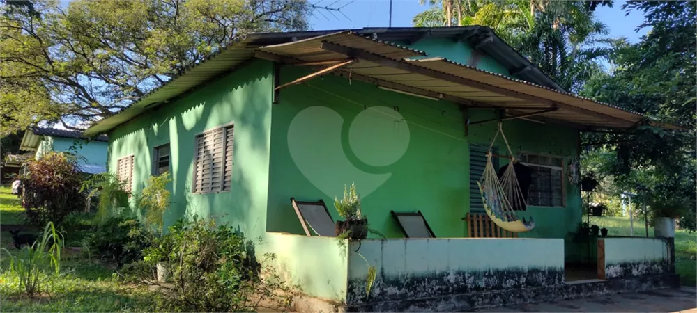 Fazenda à venda com 4 quartos, 100m² - Foto 1