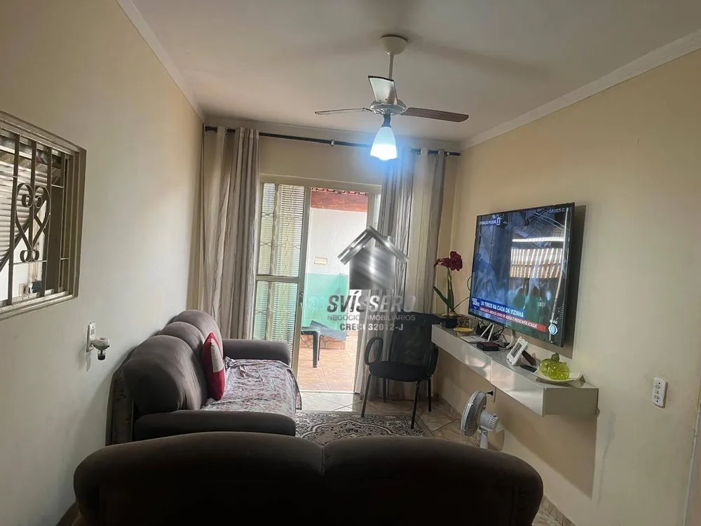 Casa, 3 quartos, 193 m² - Foto 2
