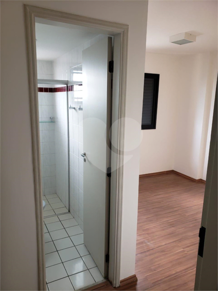 Apartamento à venda com 3 quartos, 80m² - Foto 29