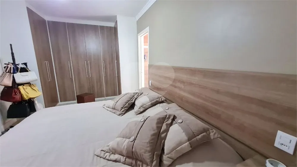 Casa, 3 quartos, 230 m² - Foto 11