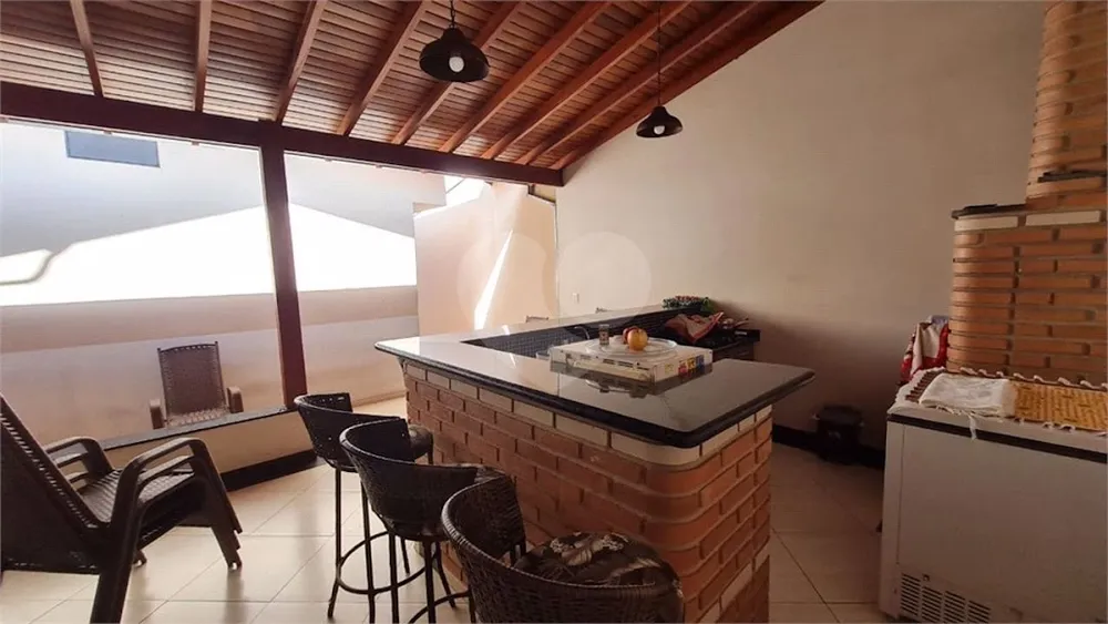 Casa, 3 quartos, 230 m² - Foto 7