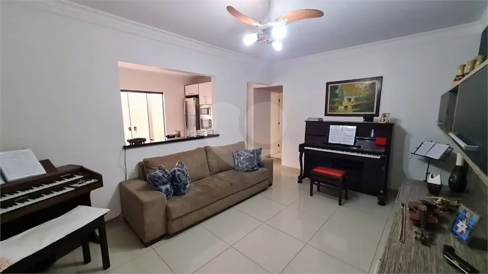Casa, 3 quartos, 230 m² - Foto 8