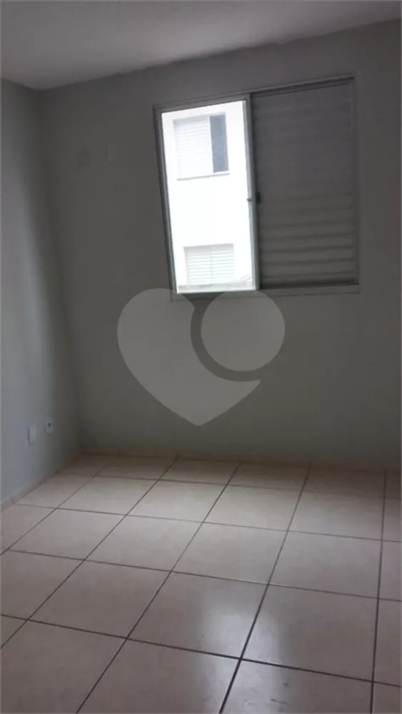 Apartamento à venda com 2 quartos, 48m² - Foto 6