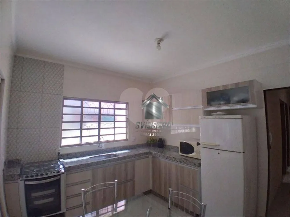 Casa, 3 quartos, 117 m² - Foto 2